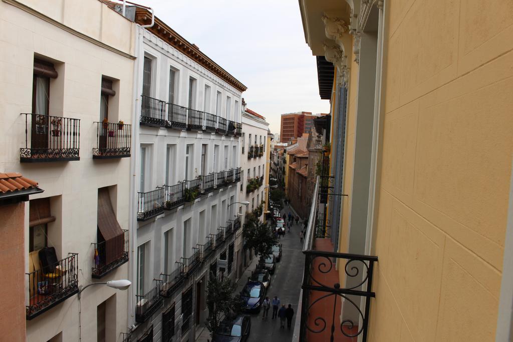 Hostal Casanova Μαδρίτη Εξωτερικό φωτογραφία